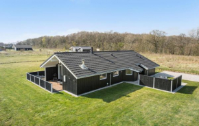 Awesome Home In Storvorde With Sauna, Storvorde